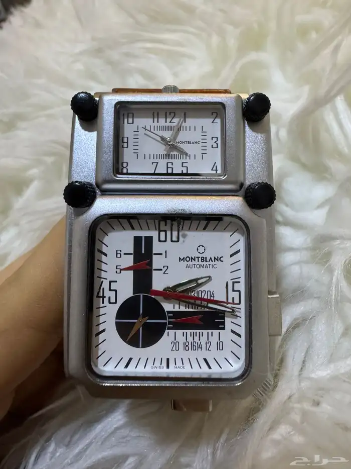 watch  ساعة رجال Mont Blanc 2