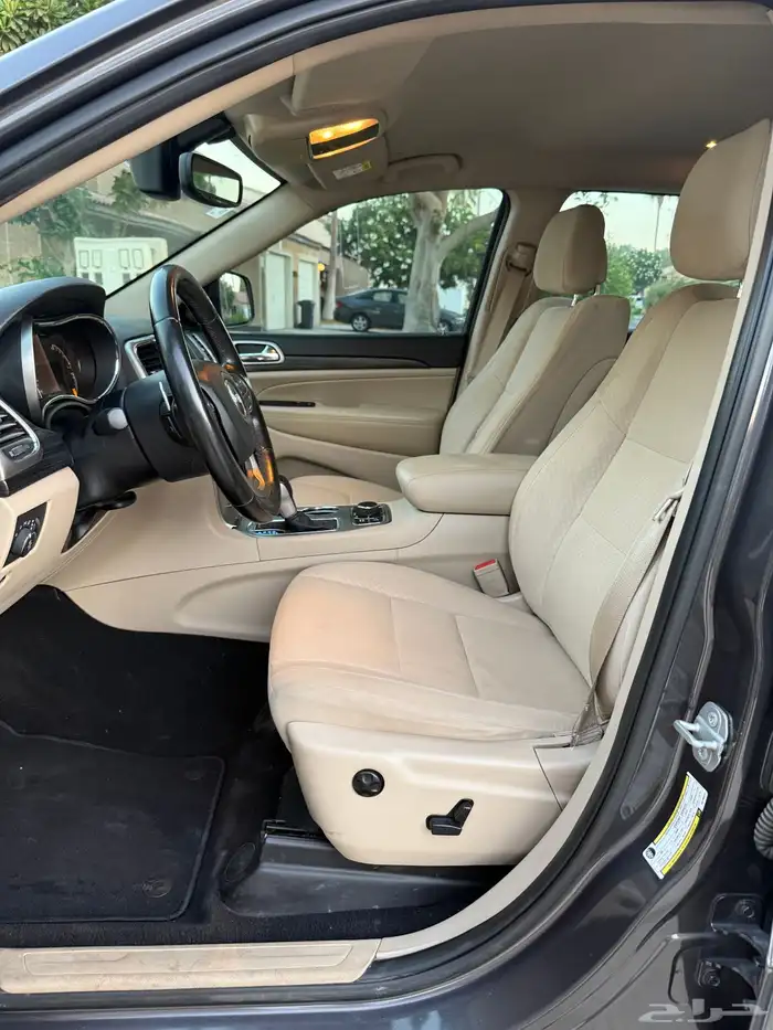Grand Cherokee 2019 21