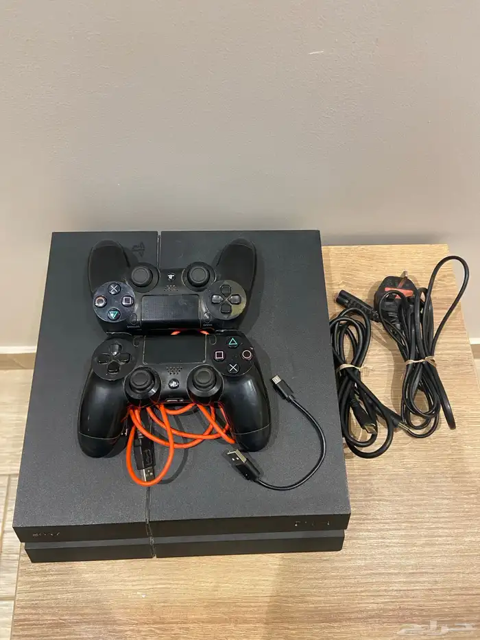 بلايستيشن 4 مع شاشة ويدتين   Playstation 4 9