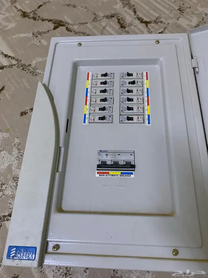 لبيع طبلون كهرباء شركة الفنار 3فاز خط 12 2