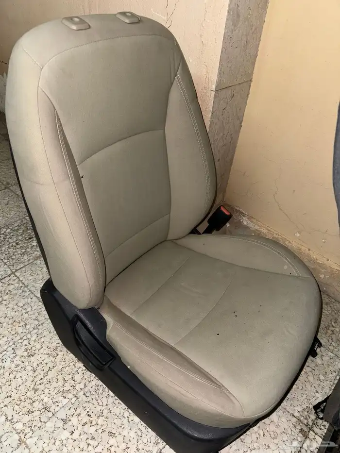 كرسي سياره 0