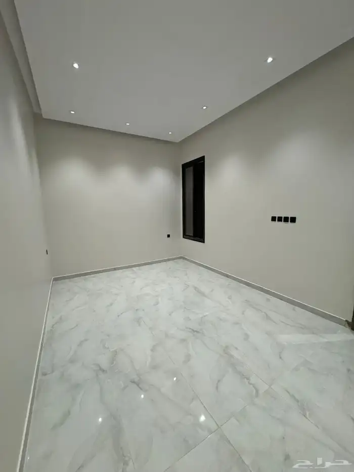 دور ارضي للبيع حي القادسية 14