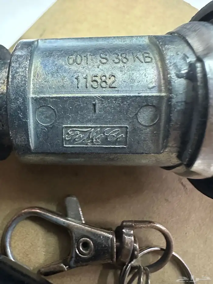 مفتاح فورد مع سوتش وريموت كامل 4