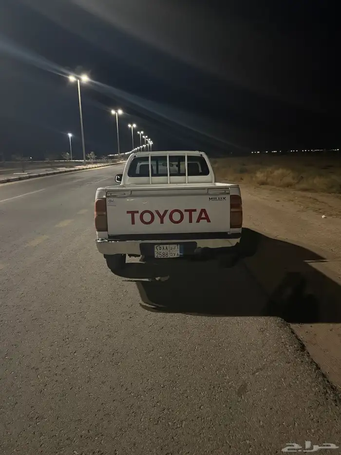 هايلكس هلكس تويوتا غماره غمارة غمارتين هلي 15 2015 3