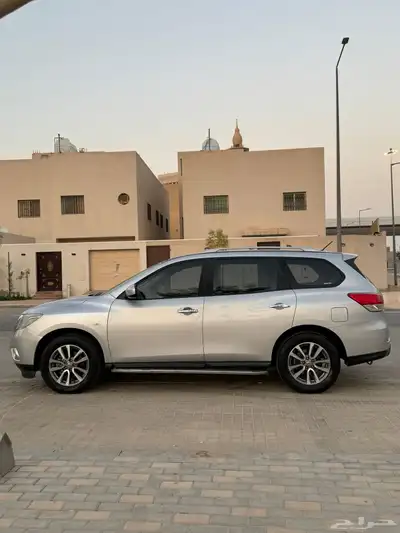 نيسان باثفندر index