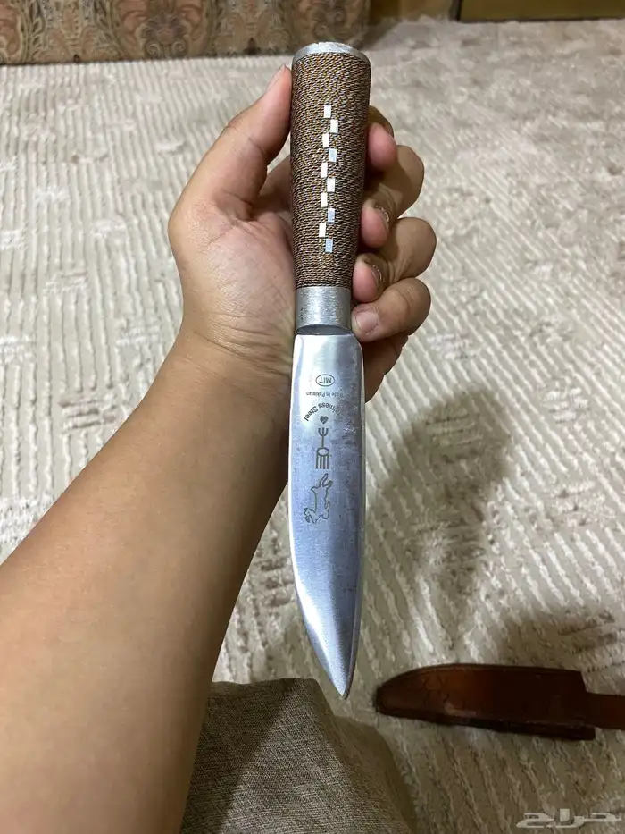 للبيع بكستانية سكين شرط جديده وحده 1