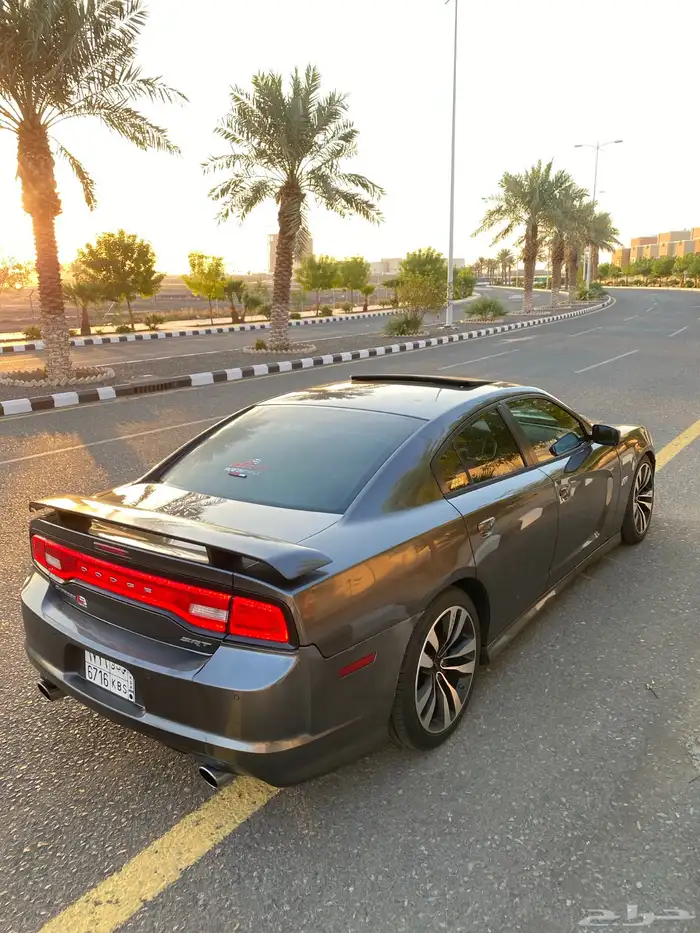 Charger SRT 2014 ممشى قليل 3