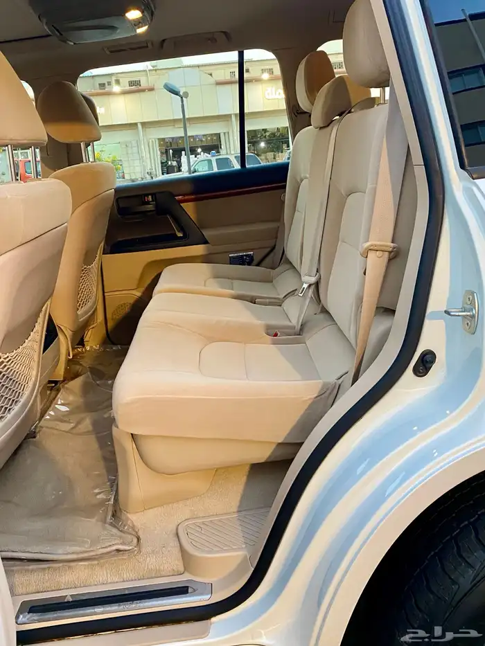 تويوتا لاند كروزر 2015 14