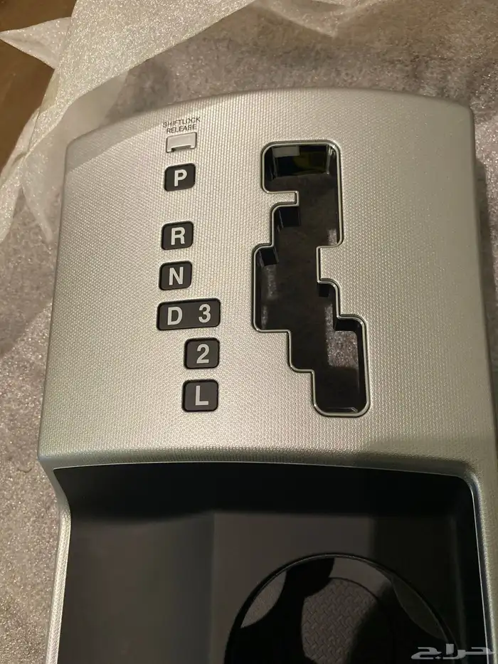 ديكور قير مع حامل الاكواب كامل جديد لهونداي لنترا 2008 1