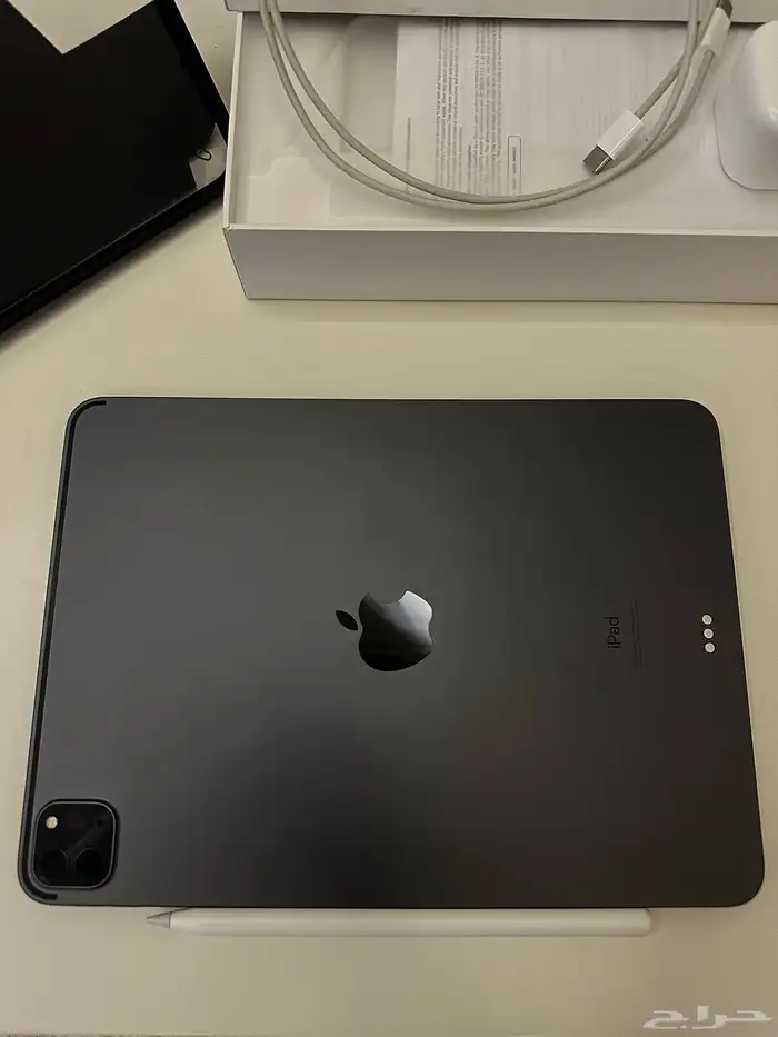 للبيع iPad Pro 11 الجيل الثالث 256GB قلم Apple رمادي فلكي 4