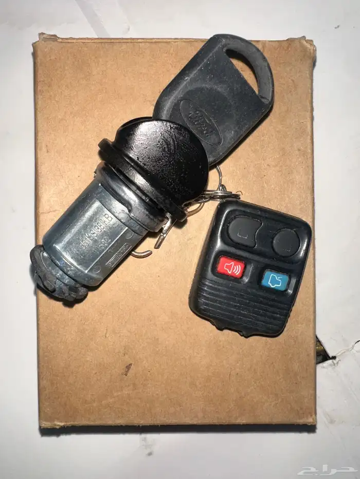 مفتاح فورد مع سوتش وريموت كامل 1