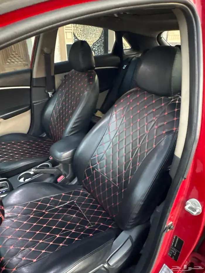 هيونداي هاتشباك 9