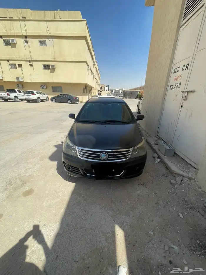 البيع سيارة نوع جيلي gc6 قير عادي 7