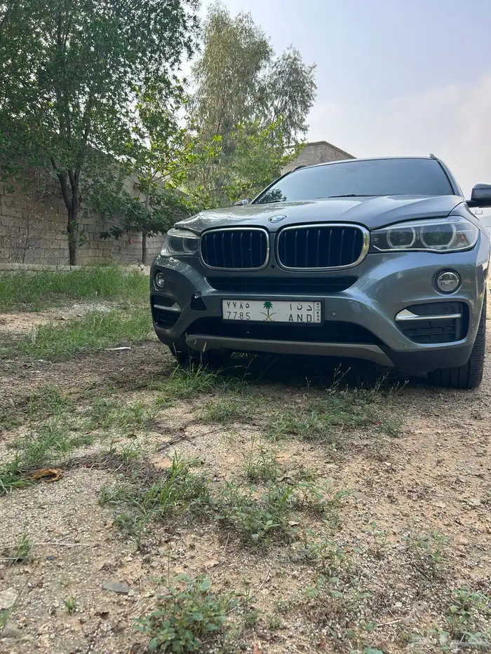 بي ام دبليو اكس 6 ستة سلندر 0