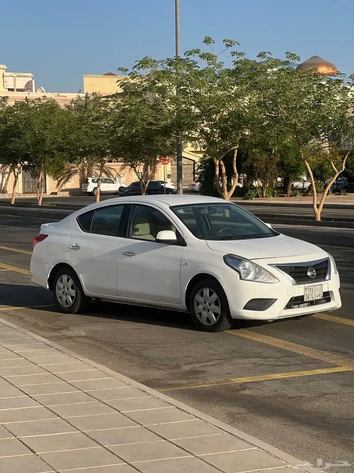نيسان صني 2022 للبيع العدد 10 سيارات 1