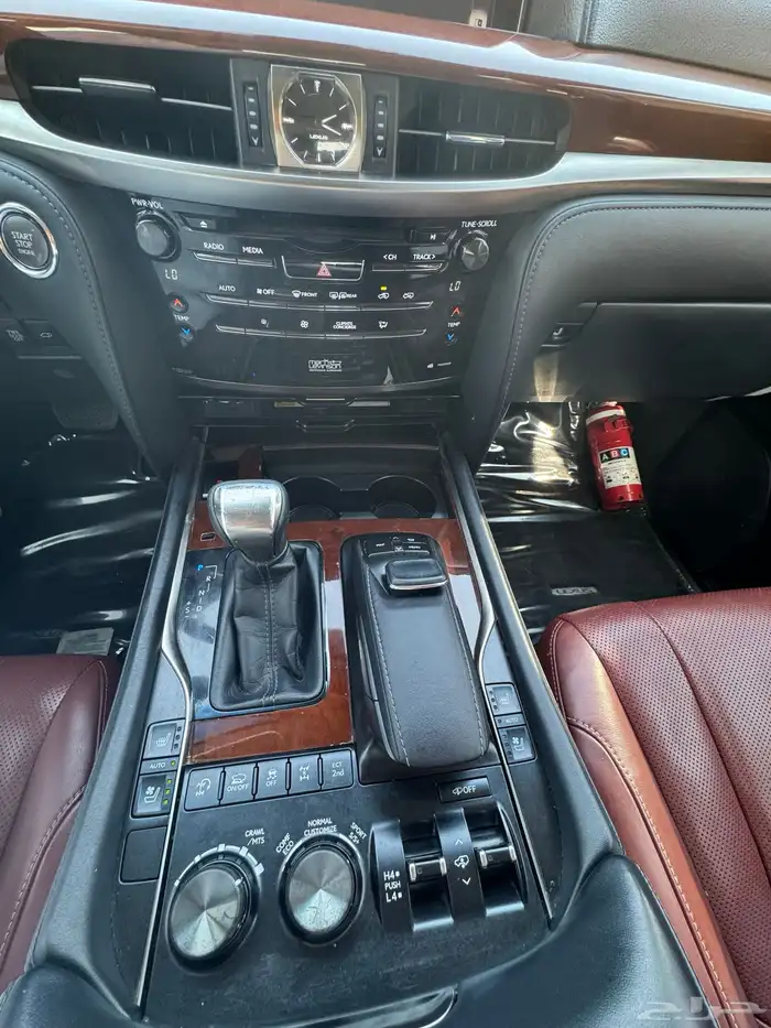 جيب لكزس LX570 موديل 2017 1