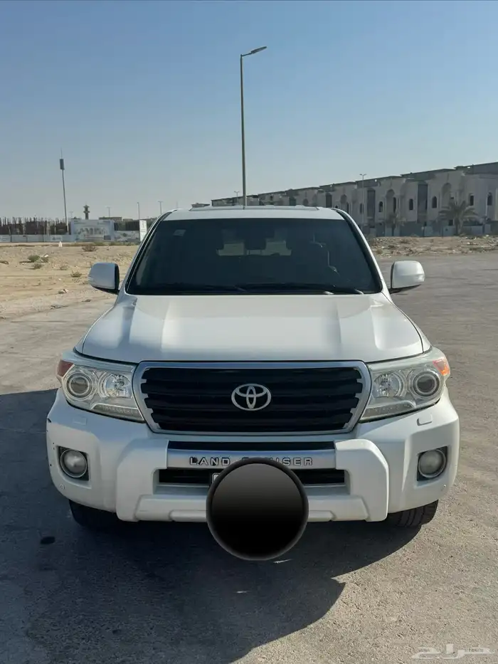 لاندكروزر GXR 2012 1