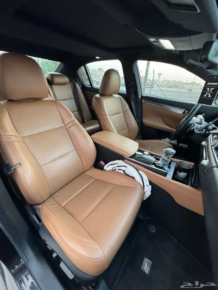 لكزس GSF 350 موديل 2014 10
