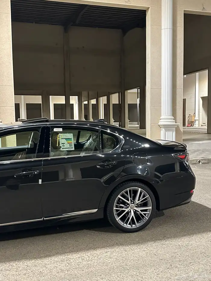 للبيع لكزس GS 350 CD 2018 شبه مخزن 48
