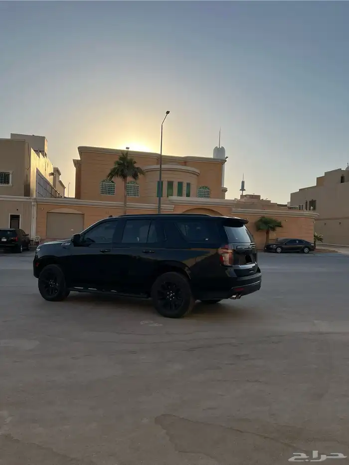 شيفروليه تاهو فل كامل Z71 2021 3