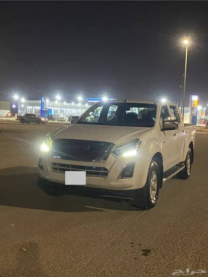 ايسوزو Ls ديزل بدون دبل تماتيك 1