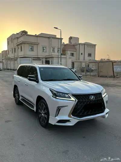 جيب لكزس 2018 LX570 سعودي ممشى قليل ( مخزن ) . index