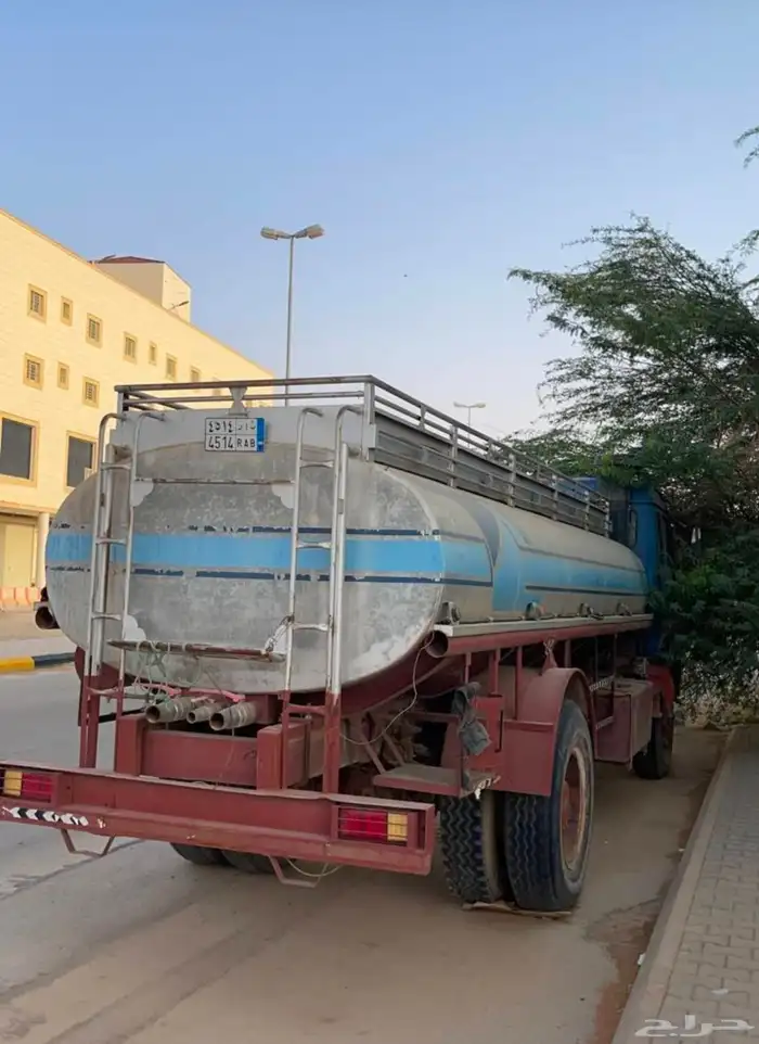 وايت مرسدس مديل 84 2