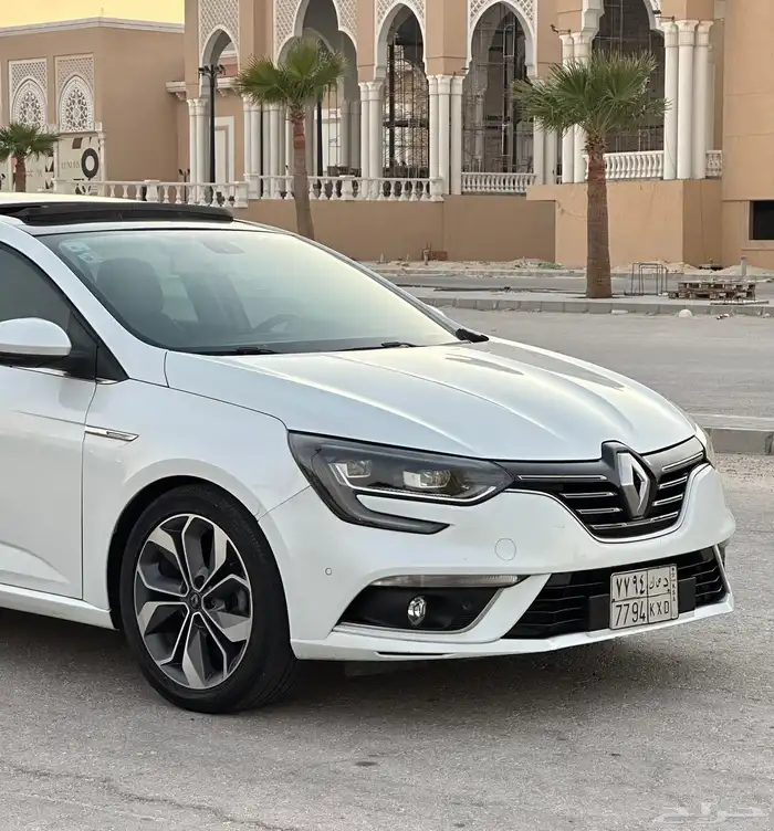 رينو ميغان 2018 فل كامل نضييفه وكاله للمستخدم 4