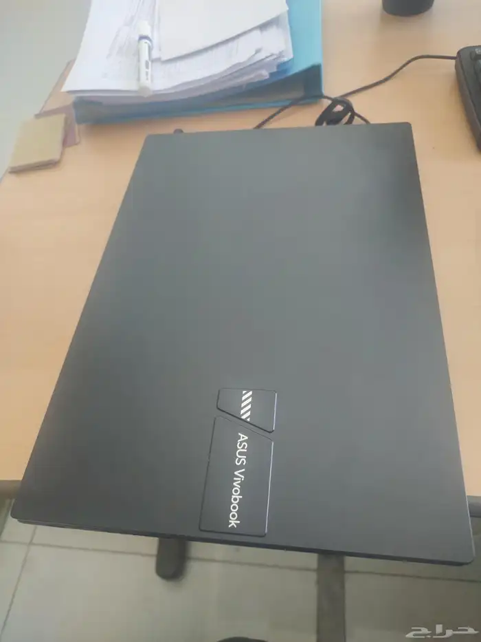 ASUS Vivobook laptop 3