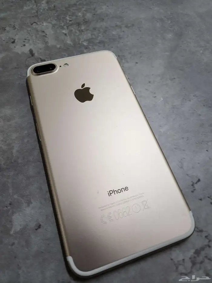 ايفون 8 بلس 1
