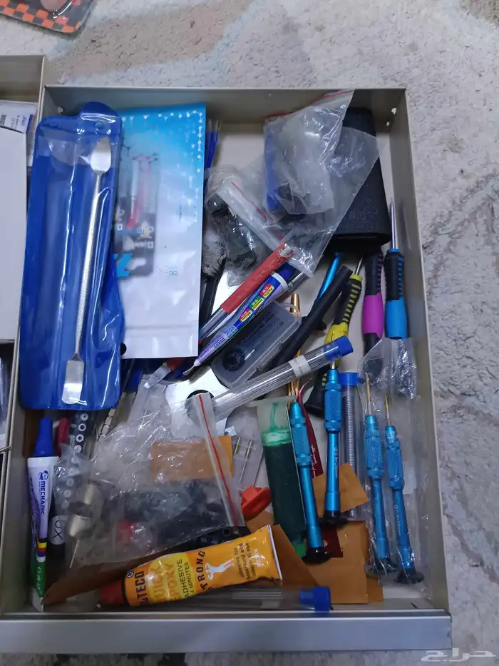 معدات ورشة صيانة جوالات كاملة وقطع غيار وتشليح 29