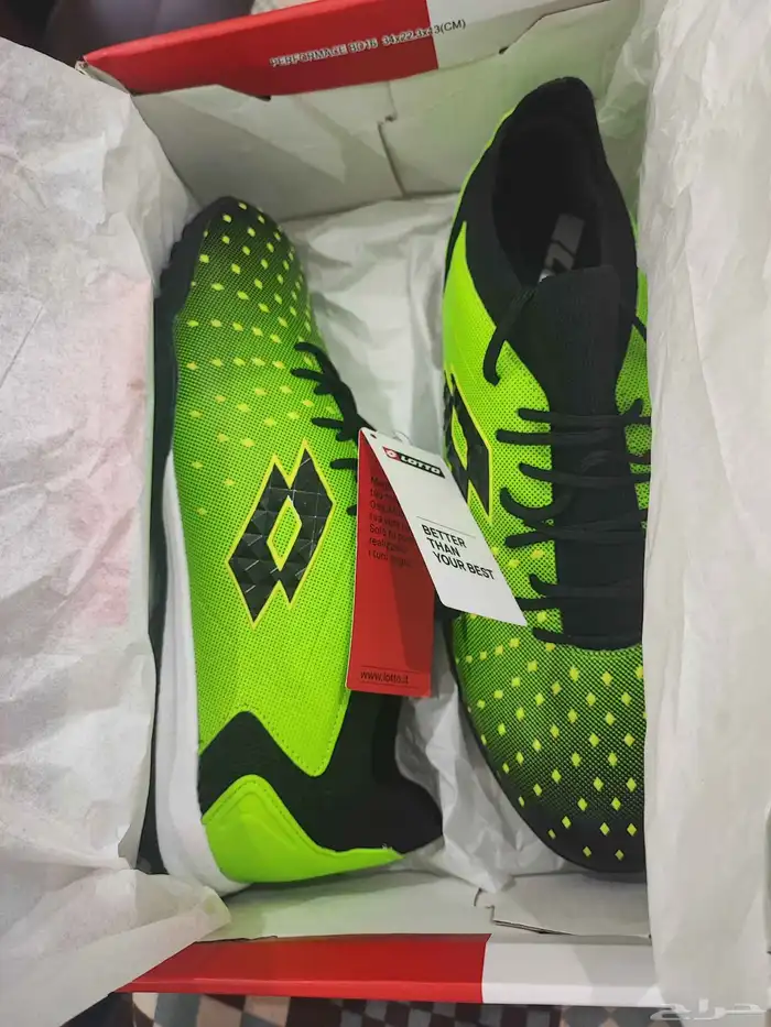 أحذية بوتات كرة قدم ماركة LOTTO جديدة أصلية مقاس41 و42 و43 3
