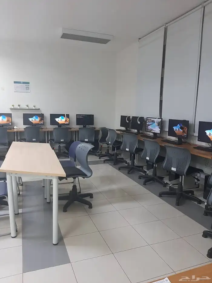 مهندس IT شبكات  كاميرات  سنترال  بصمة تأسيس شبكات 1