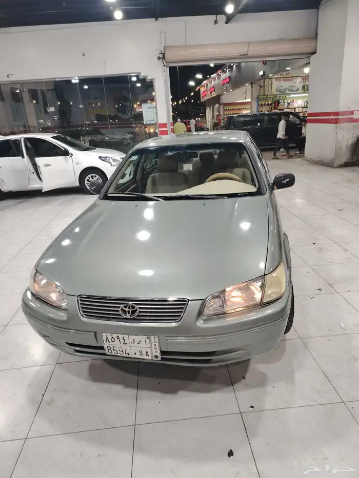 تيوتا كامري 2000 1