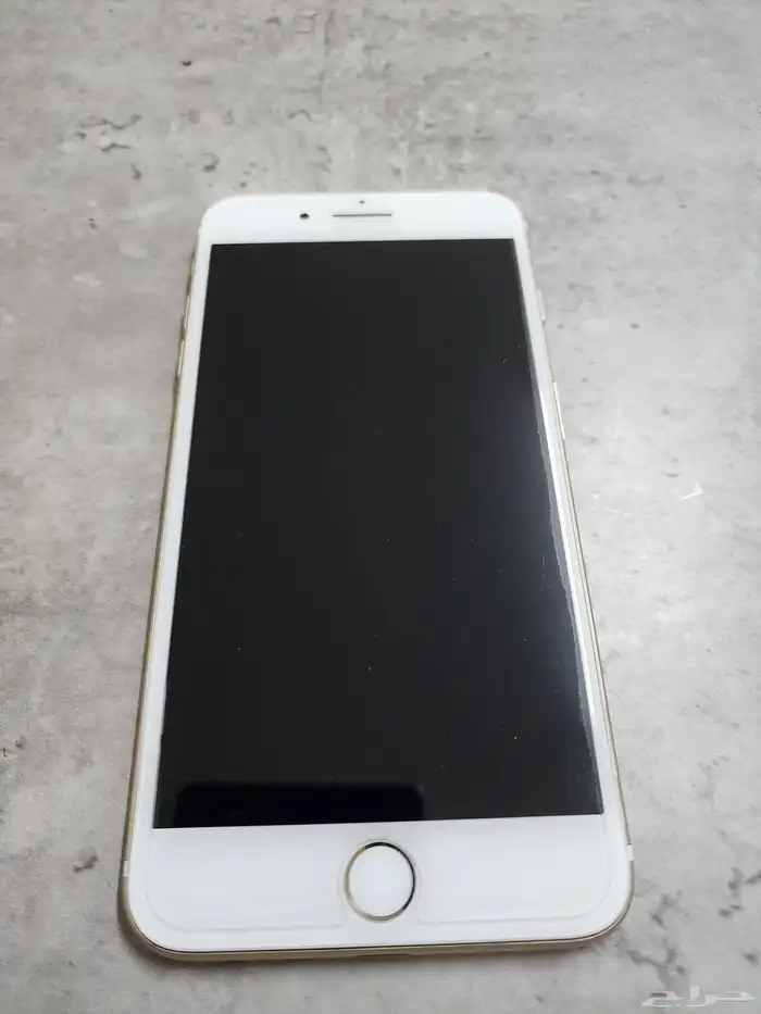 ايفون 8 بلس 0