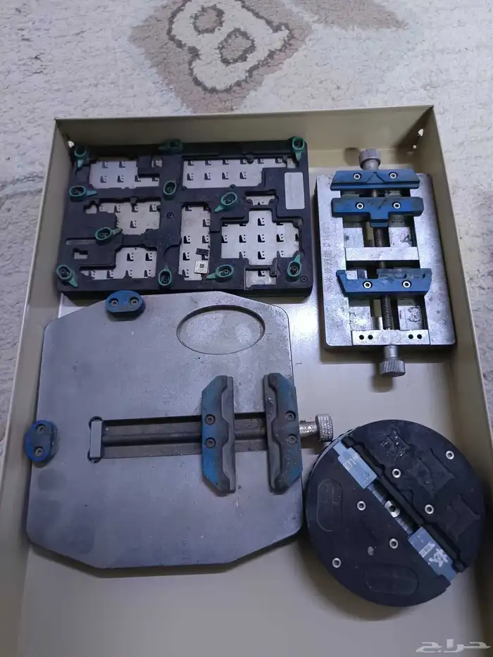 معدات ورشة صيانة جوالات كاملة وقطع غيار وتشليح 20