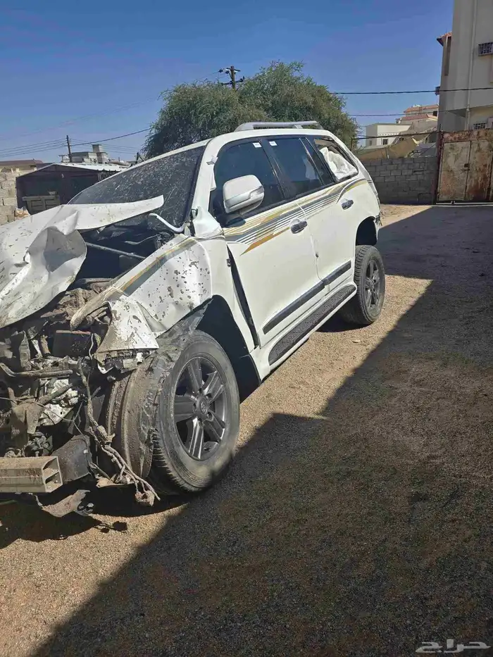 لندكلوزر للبيع تشليح 0