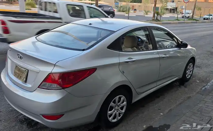 اكسنت 2015 وكاله بالكامل من الخارج 7