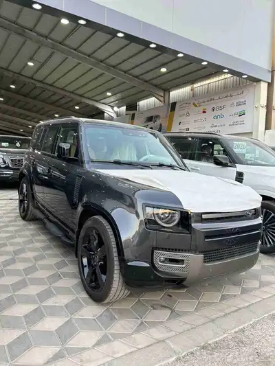 لاند روفر ديفندر 6 سلندر 2025 HSE وارد الناغي index