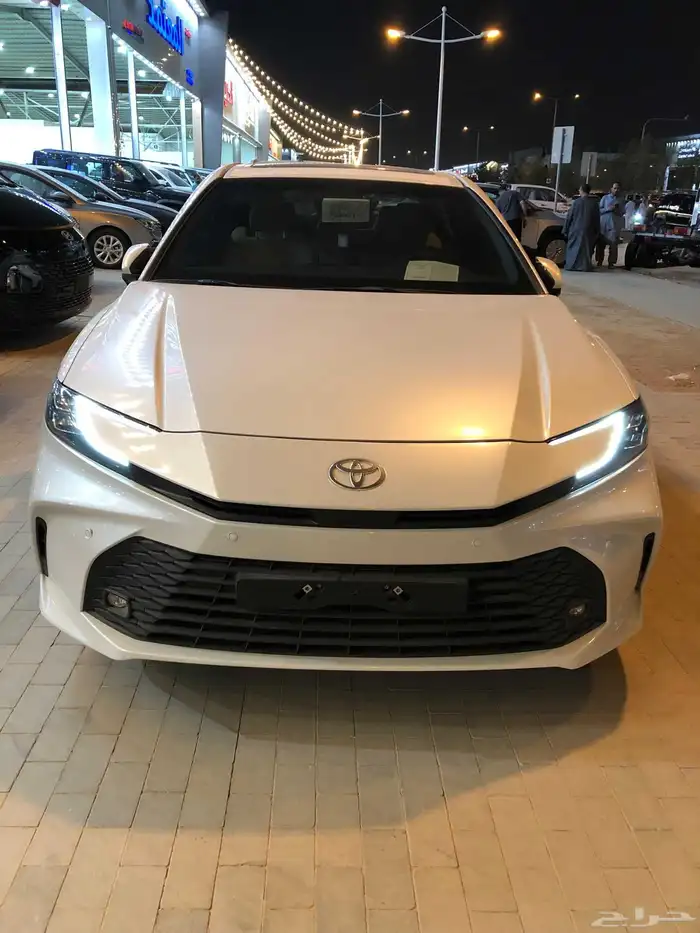 تويوتا كامري بنزين محرك 2.5 2025 3