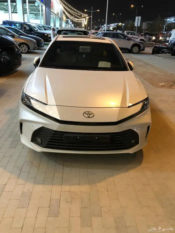 تويوتا كامري بنزين محرك 2.5 2025 1