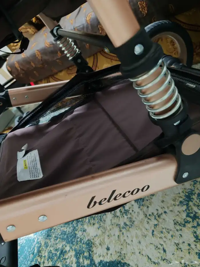 عربة أطفال من شركة Belecoo شبه جديدة مع ملحقاتها. 3