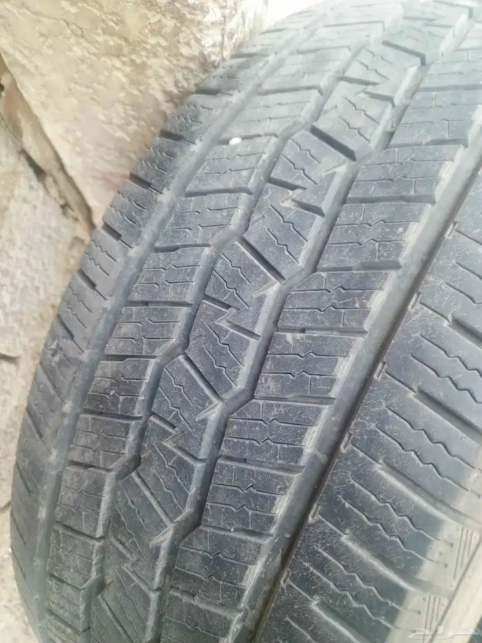 كفرات مستعمله نظيفه مقاس 275 55 20 6