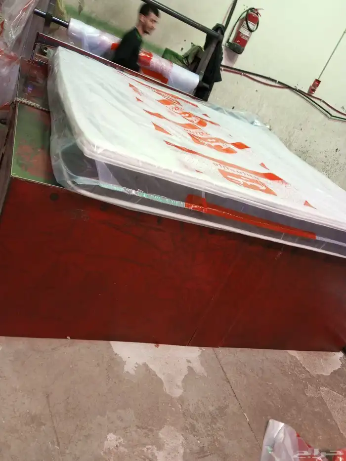 مراتب سراير مفارش اثاث عمال توصيل حسب الطلب 0