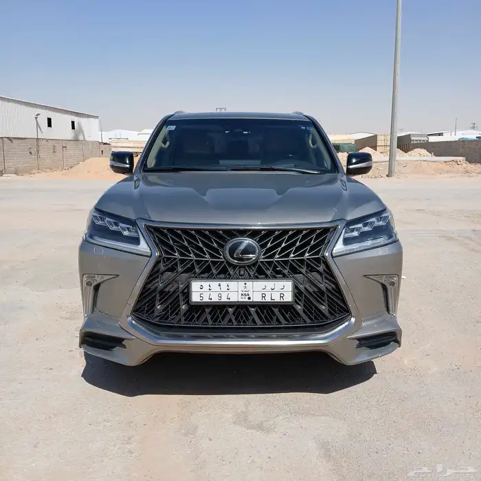 جيب لكزس 2018 LX سعودى - بدى ومحركات شرط 5