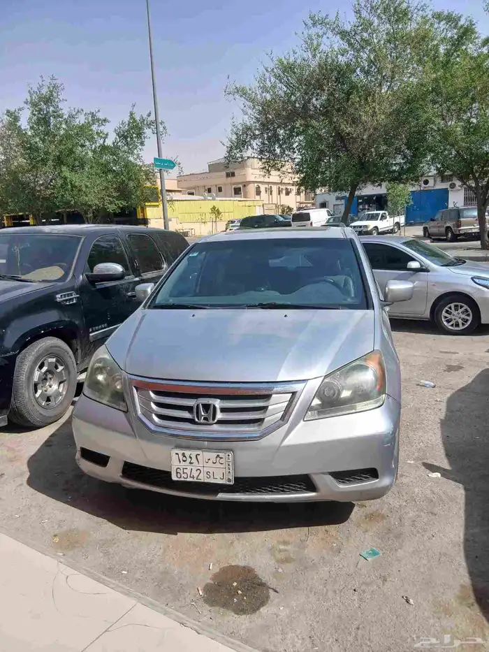 هوندا اوديسن الموديل 2010 ماشيه 236 000 فحص شغال استماره شغا 0