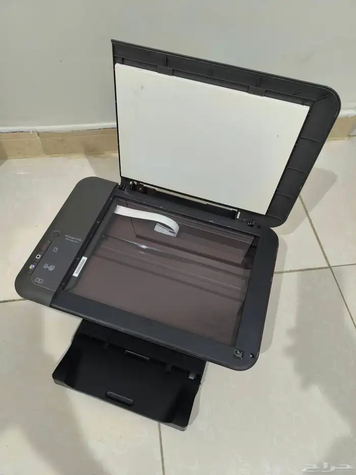 للبيع طابعة hp 1
