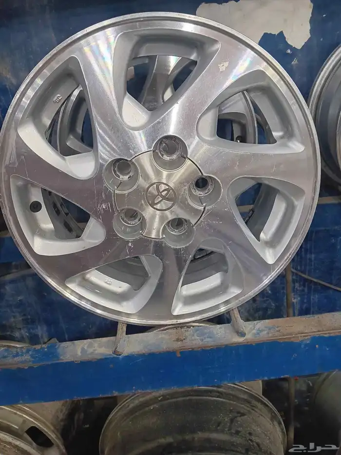 جنوط كامري مراوح مستعمل نظيف 2