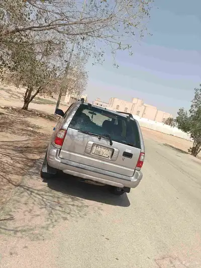 جيب ايسوزو روديو 2005 بنزين للبيع index