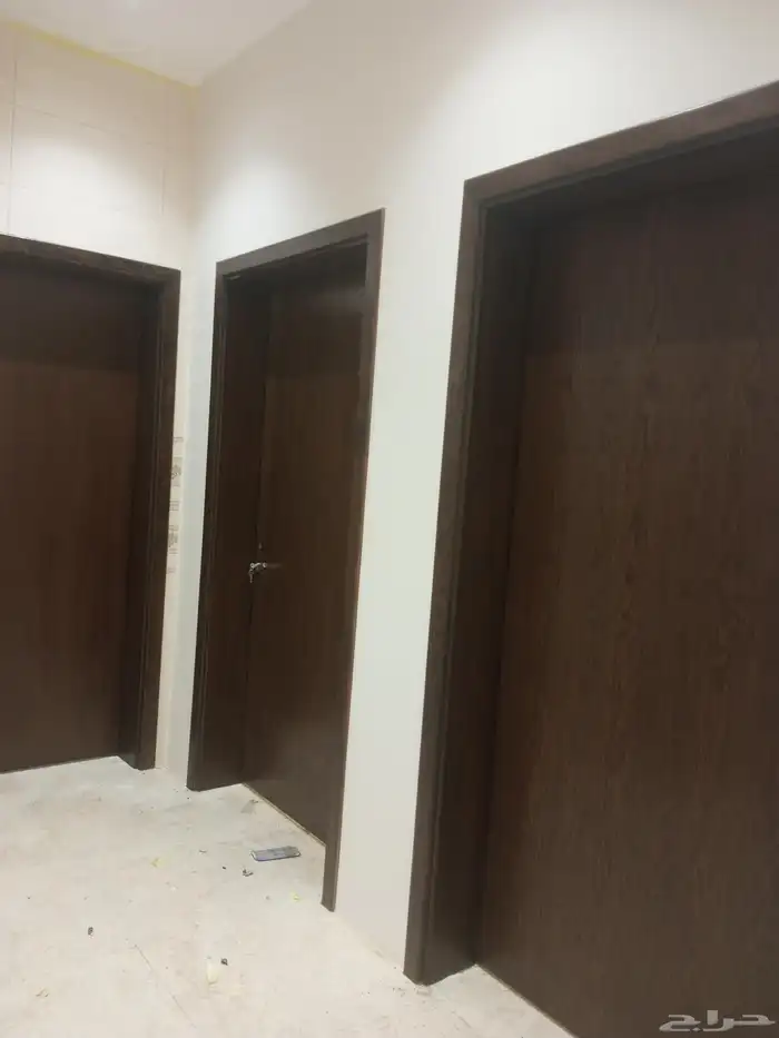 دهان ابواب وغرف نوم وجميع انواع الاثاث والديكورات الخشبيه 2